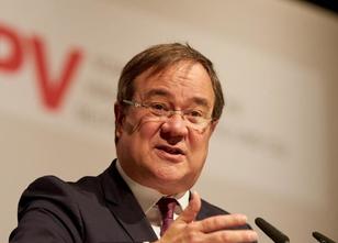 Nordrhein-Westfalens Regierungschef Armin Laschet (CDU) empfängt heute den ... weiterlesen