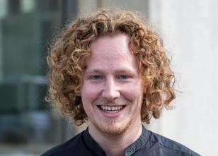 Popsänger Michael Schulte (28) sieht seinen Lebensmittelpunkt auch künftig ... weiterlesen
