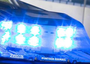 Ein betrunkener Mann hat in Berlin-Biesdorf einen Taxifahrer rassistisch be... weiterlesen