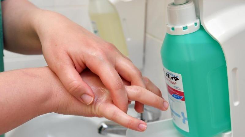 Technologiepreis für Software für Krankenhaus-Hygiene Desinfektion der Hände