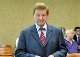 Der langjährige bayerische Wirtschaftsminister Otto Wiesheu hat mit 74 Jahr... weiterlesen