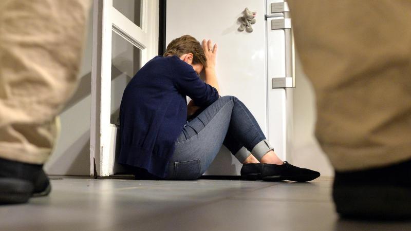 Wenn der Partner schlägt und tötet Gewalt