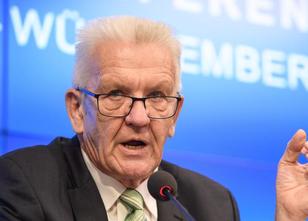 Anlässlich eines Festakts zum 200-jährigen Bestehen der Universität Hohenhe... weiterlesen