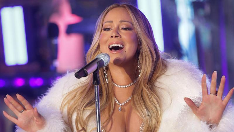 Mariah Carey feiert Weihnachten mit echten Rentieren Mariah Carey