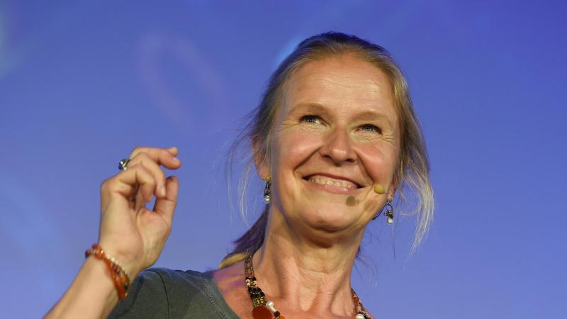 Cornelia Funke leidet abends unter "Wortvergiftung" Cornelia Funke