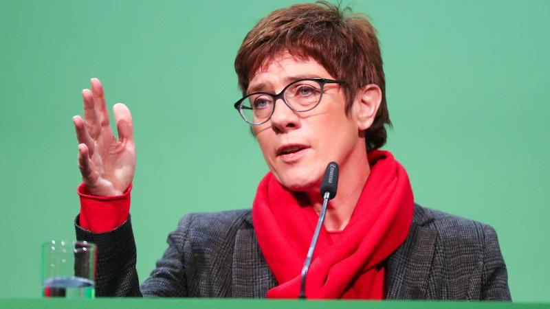 Annegret Kramp-Karrenbauer im Steckbrief Annegret Kramp-Karrenbauer