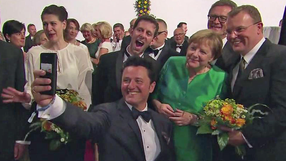 Angela Merkel und die neue Leichtigkeit des Seins Merkel
