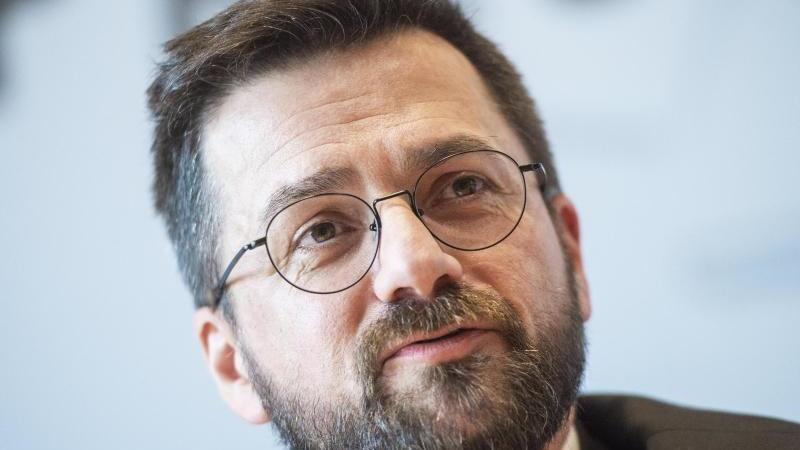 SPD und Grüne pochen auf Digitalpakt-Milliarde für NRW Thomas Kutschaty