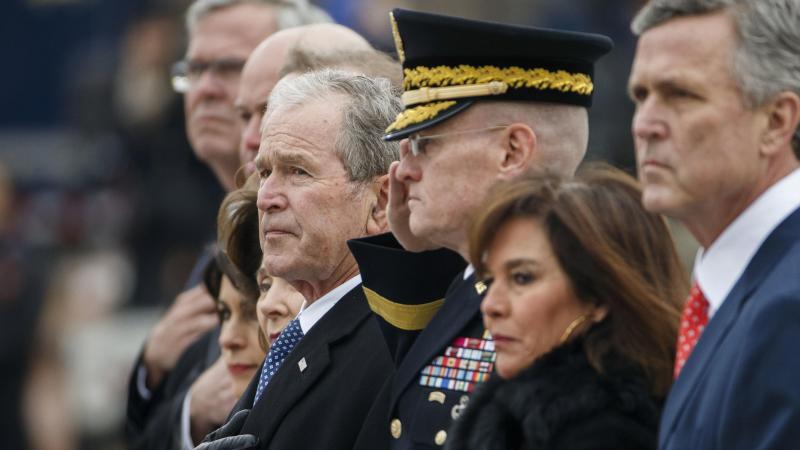 Letzte Ehre für George H.W. Bush George W. Bush