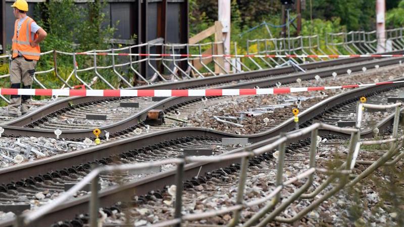 Rechnungshof wirft Bahn schwere Mängel vor Baustelle der Rheintalbahn
