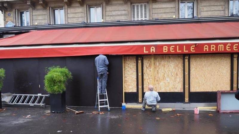 Angst vor neuer Eskalation der Gewalt in Paris Proteste in Frankreich