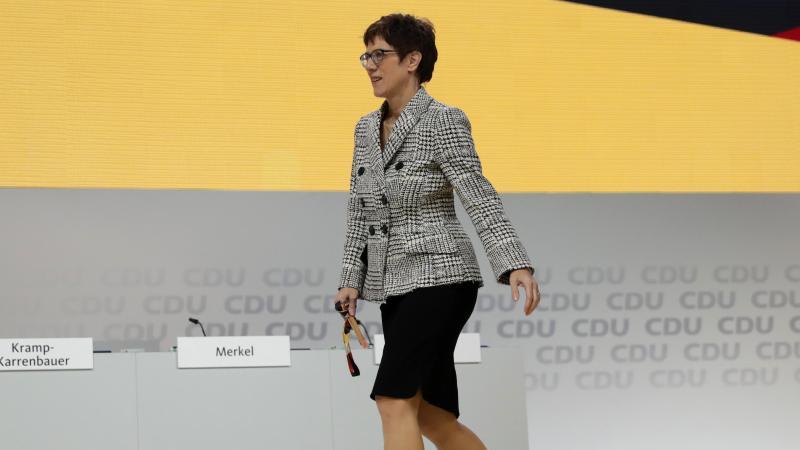 Die CDU vor einer historischen Wahl CDU-Bundesparteitag