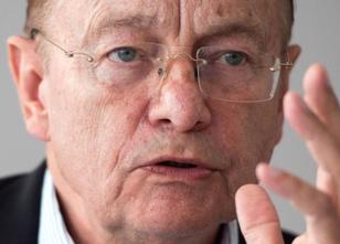 Der Politikwissenschaftler Hajo Funke hat die Arbeit der bisherigen Thüring... weiterlesen