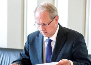Die Aufklärung der Rathausaffäre in Hannover wird wohl doch bis ins kommend... weiterlesen