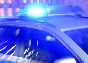 Eine Polizistin hat am Dienstag bei einem Polizeieinsatz in Aachen einer 45... weiterlesen
