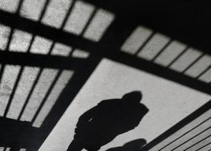 Nach der Tötung einer 34-Jährigen in Pfullendorf (Landkreis Sigmaringen) ha... weiterlesen