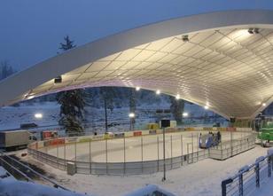Die Schierker Feuerstein Arena in Wernigerode (Landkreis Harz) gehört zu de... weiterlesen