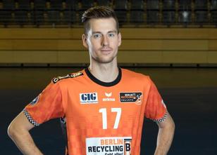 Der deutsche Volleyball-Nationalspieler Egor Bogachev hat sich einen Teilri... weiterlesen