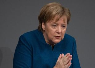 Bundeskanzlerin Angela Merkel (CDU) stellt sich heute (13.00 Uhr) in einer ... weiterlesen