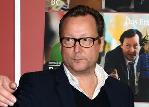Der Schauspieler Matthias Brandt (57) prägte als Kommissar Hanns von Meuffe... weiterlesen