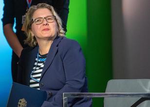 Bundesumweltministerin Svenja Schulze fordert eine größere finanzielle Unte... weiterlesen