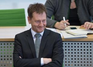 Ministerpräsident Michael Kretschmer (CDU) hat an die Bürger Sachsens appel... weiterlesen