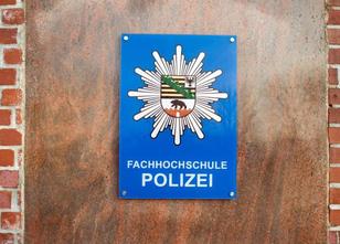 Sachsen-Anhalts Polizeinachwuchs soll sich bei seiner Ausbildung künftig st... weiterlesen