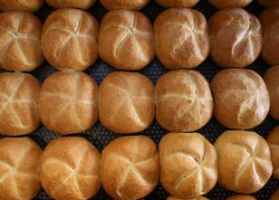 Wann darf eine Bäckerei am Sonntag Brötchen verkaufen? Und muss zwangsläufi... weiterlesen