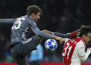 Karl-Heinz Rummenigge atmete nach diesem turbulenten Champions-League-Abend... weiterlesen