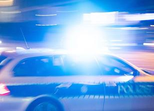 Ein wegen zahlreicher Straftaten per Haftbefehl gesuchter Mann ist in Halle... weiterlesen