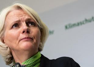 Berlins Verkehrssenatorin Regine Günther (parteilos/für die Grünen) hat weg... weiterlesen