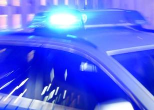 Ein Mann hat in Leuna (Saalekreis) einen Einkaufsmarkt überfallen. Mit eine... weiterlesen