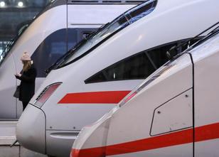 Wegen eines Polizeieinsatzes in Thüringen ist die ICE-Strecke zwischen Erfu... weiterlesen