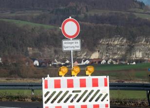 Autofahrer im Landkreis Holzminden müssen weiterhin erhebliche Umwege in Ka... weiterlesen