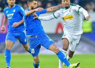 Borussia Mönchengladbach hat im Spitzenspiel der Fußball-Bundesliga das näc... weiterlesen