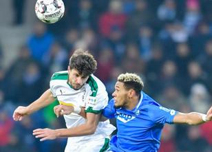 Borussia Mönchengladbach hat im Spitzenspiel der Fußball-Bundesliga das näc... weiterlesen
