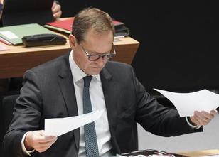 Berlins Regierender Bürgermeister Michael Müller (SPD) hat Geduld bei der p... weiterlesen