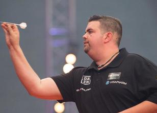 Der deutsche Darts-Profi Gabriel Clemens hat sein Auftaktspiel bei der Welt... weiterlesen