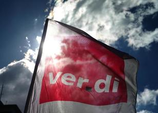 Kurz vor Weihnachten hat die Gewerkschaft Verdi die Beschäftigten beim Vers... weiterlesen