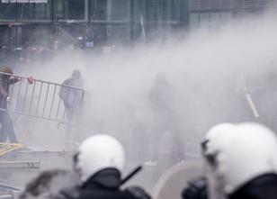Nach einer Demonstration rechter Gruppen gegen den UN-Migrationspakt ist di... weiterlesen