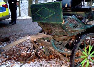 Ein 85 Jahre alter Kutscher ist bei einem Unfall mit seinem Gespann in Murr... weiterlesen