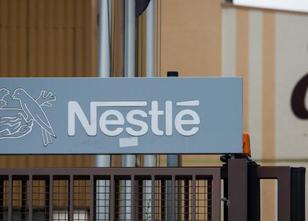 Der Schweizer Lebensmittelkonzern Nestlé streicht angesichts von Wettbewerb... weiterlesen