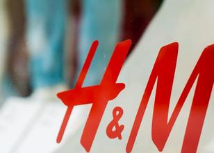 Der Textilhändler Hennes & Mauritz (H&M) hat in seinem vierten Geschäftsqua... weiterlesen