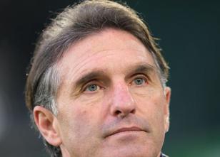 Trainer Bruno Labbadia vom Fußball-Bundesligisten VfL Wolfsburg hat seinem ... weiterlesen
