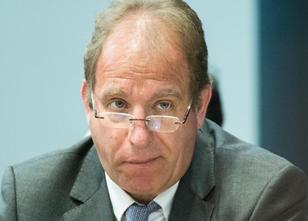 Das Innenministerium wehrt sich gegen Vorwürfe zur Notfall-Versorgung in Rh... weiterlesen