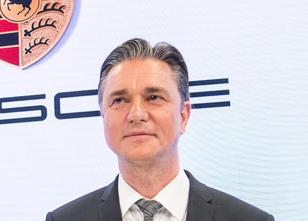 Die Eigentümerfamilien der Porsche AG haben einem Börsengang des Sportwagen... weiterlesen