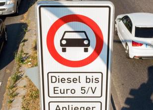 In Frankfurt wird es bis zu einer endgültigen gerichtlichen Klärung keine D... weiterlesen