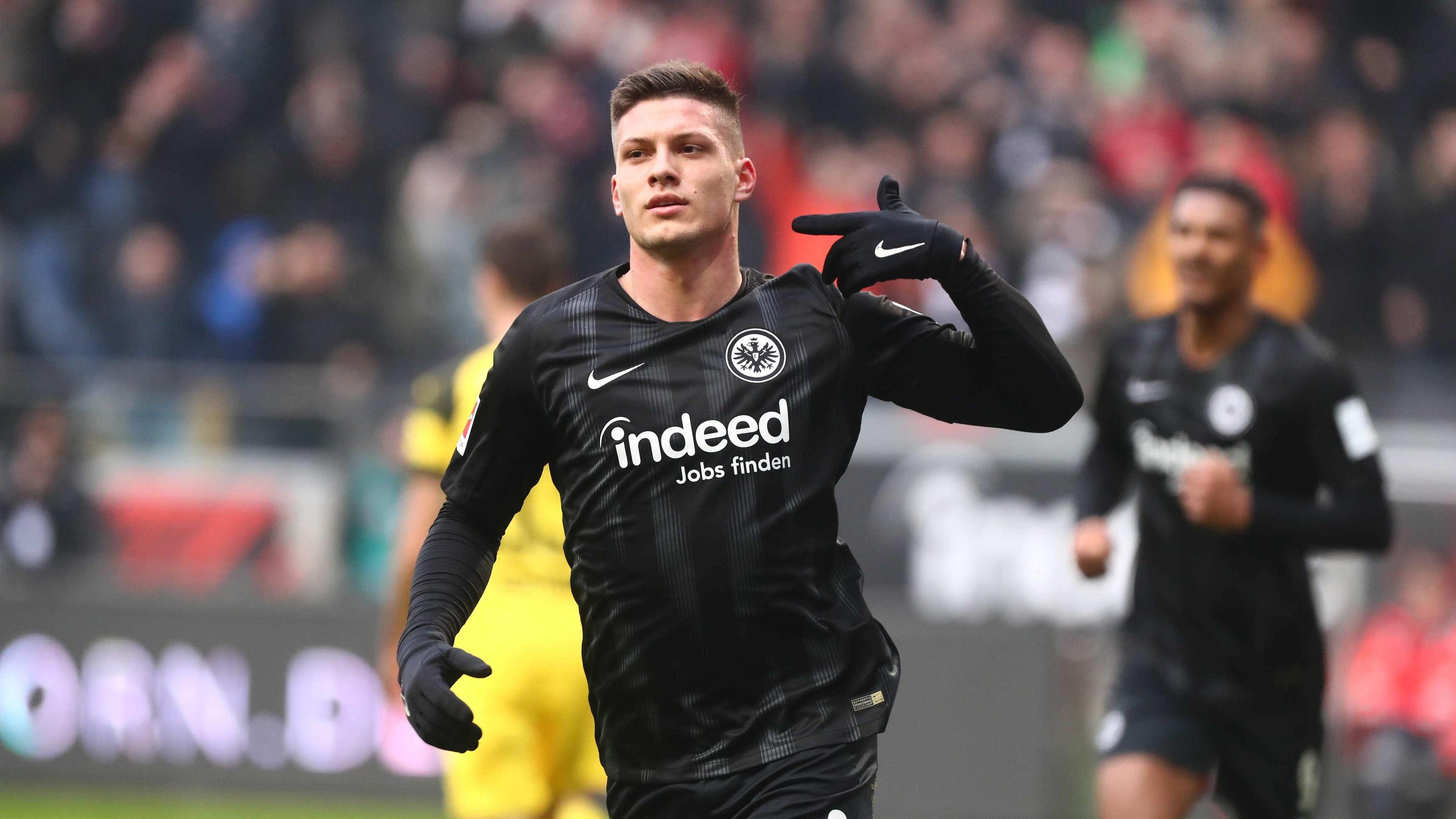 FAZ: Eintracht-Stürmer Luka Jovic mit FC Barcelona über Wechsel einig Luka Jovic (Frankfurt) feiert sein Tor zum 1:1 im Spiel gegen Dortmund Eintracht Frankfurt vs Borussia Dortmund, Fussball, 1. Liga, 02.02.2019 DFL REGULATIONS PROHIBIT ANY USE OF PHOTOGRAPHS AS IMAGE SEQUENCES AND/OR QUASI-VIDEO Eintracht Frankfurt v