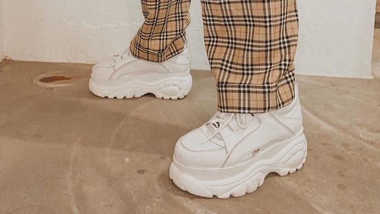 Diese Schuhe sind im Sommer 2019 voll angesagt! Klobige Sneaker