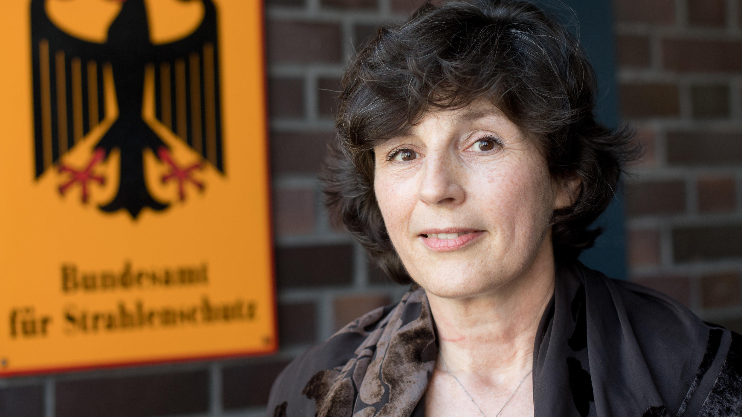 Bundesamt für Strahlenschutz warnt vor Radon-Gefahr BfS-Präsidentin Inge Paulini warnt vor dem radioaktiven Gas Radon.